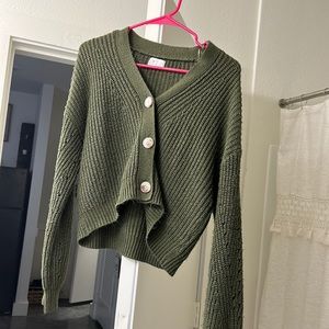green sweater! comfortable and cute